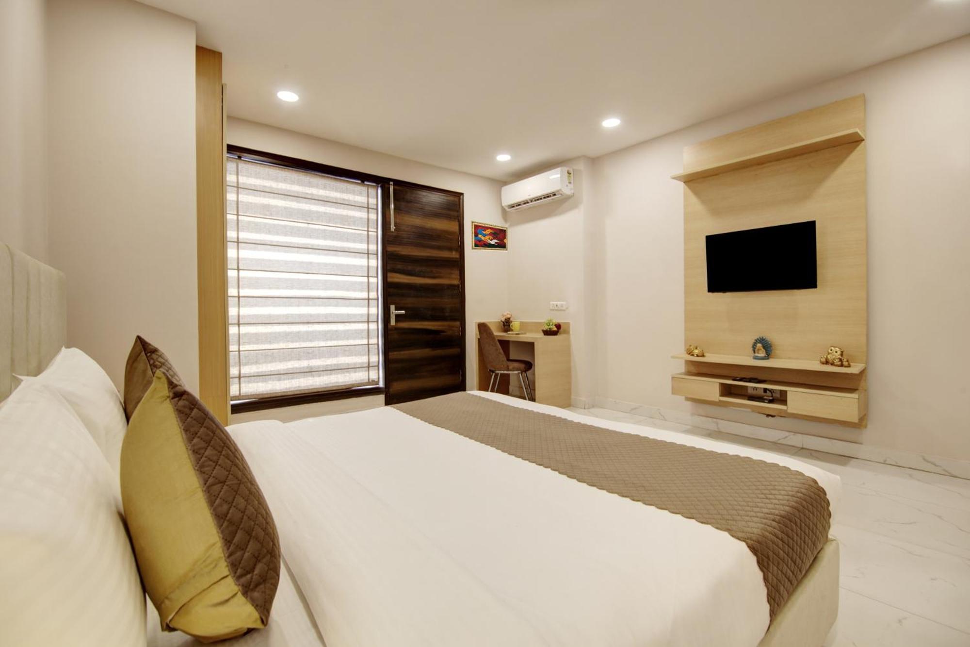 Limewood Stay - Fortis Hospital Gurgáon Exteriér fotografie