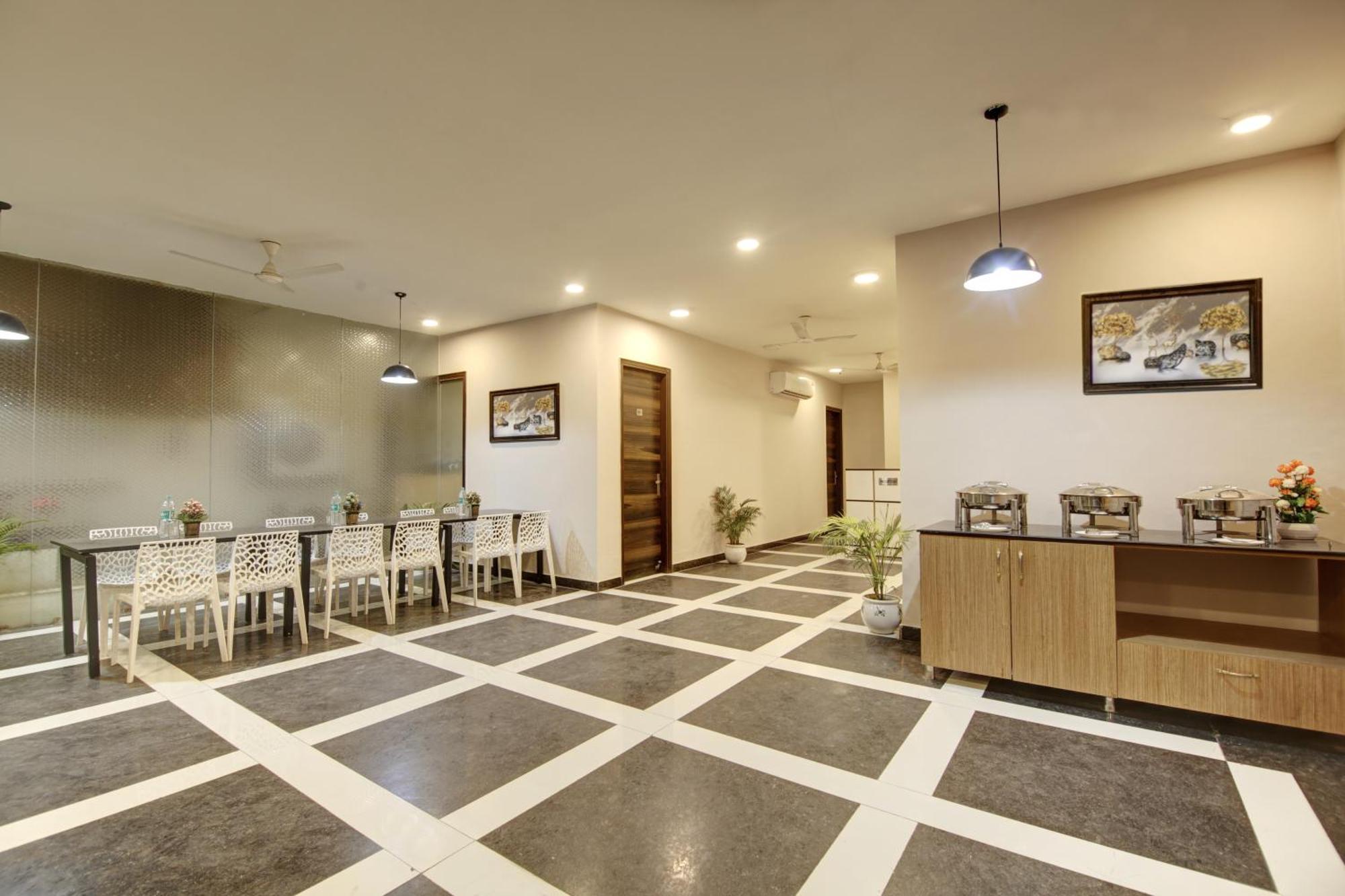 Limewood Stay - Fortis Hospital Gurgáon Exteriér fotografie