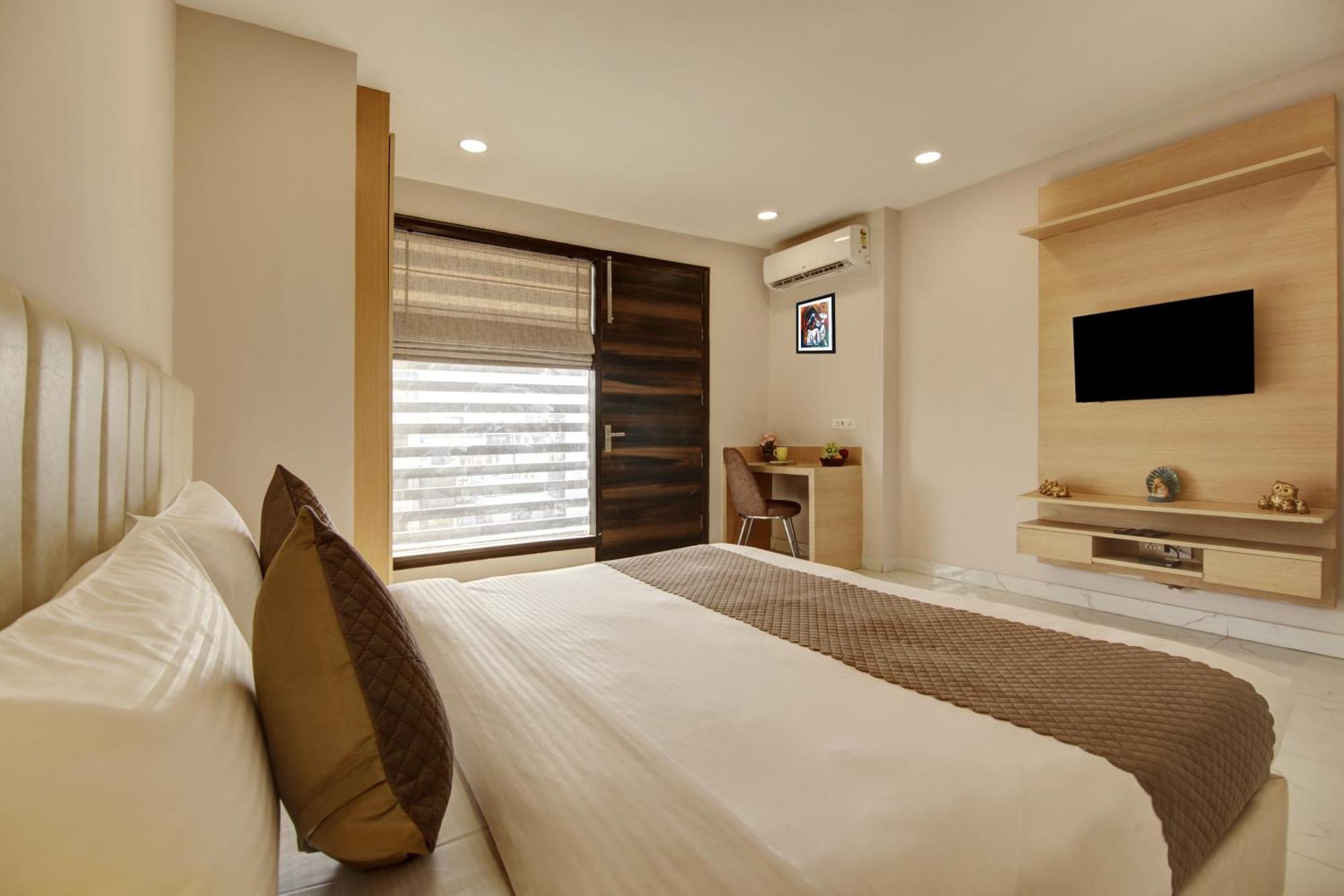 Limewood Stay - Fortis Hospital Gurgáon Exteriér fotografie